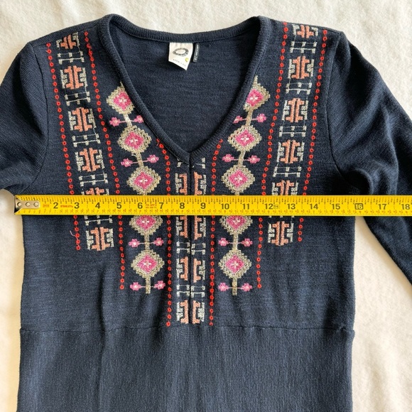 Anthro Akemi + Kin Tunic Savin Embroidered Side Slit Blue Small Knit Sweater XS - Picture 6 of 10
